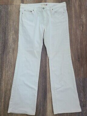 Levi 545 Low Boot Cut White Jeans Women's Size 12